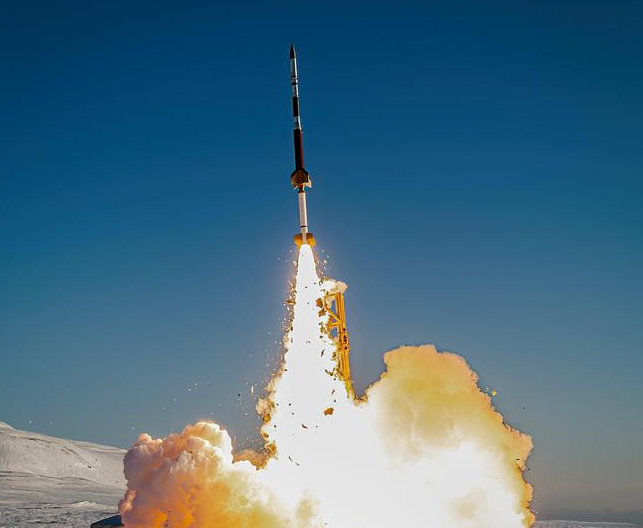 地球的秘密电场：NASA火箭揭开大气之谜，地球竟被隐形层包裹