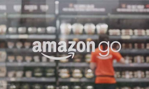 Retail on the move, as cashless, mobile shops take to China